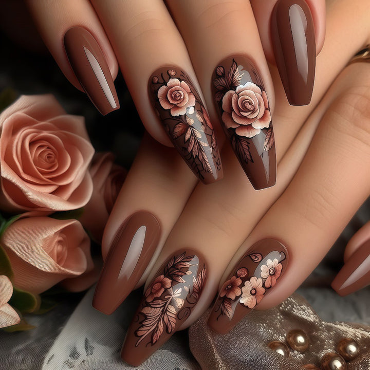 Artificial nails with floral accents Bowlift