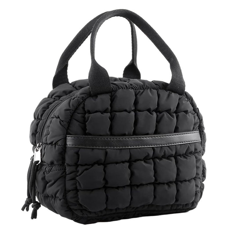 Comfortable toiletry bag with padded design Bowlift