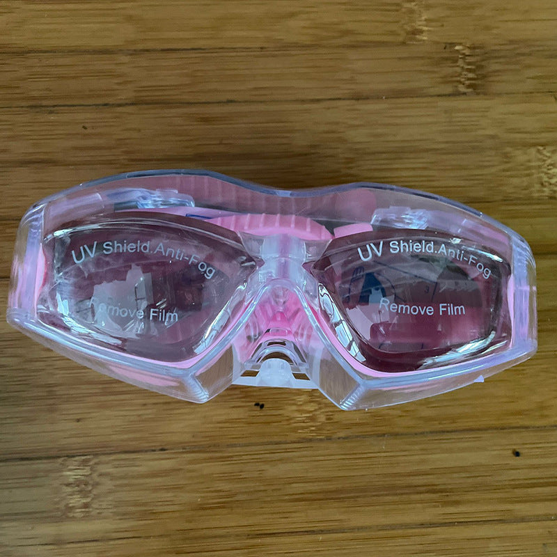 Swim mask with UV protection and anti-fog technology Bowlift