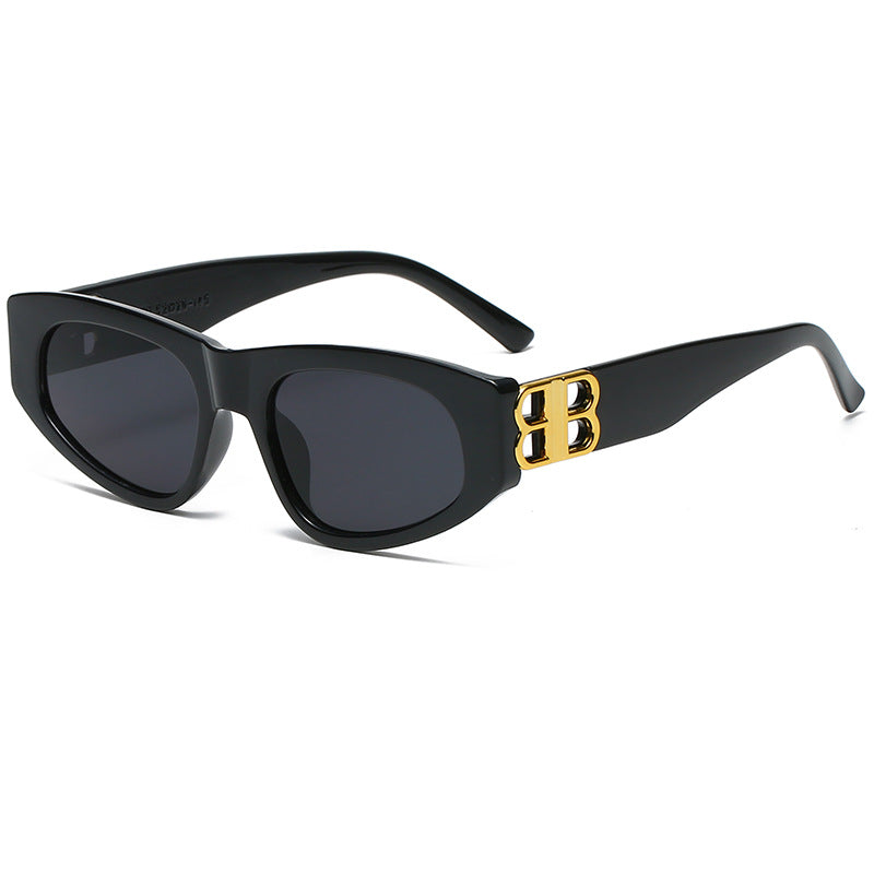 Women's Designer Sunglasses with Luxurious Frame Accents Bowlift