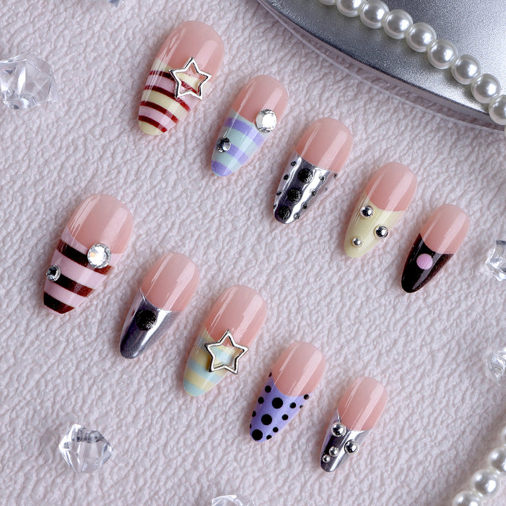 Artificial nails with creative design and sparkling accents Bowlift