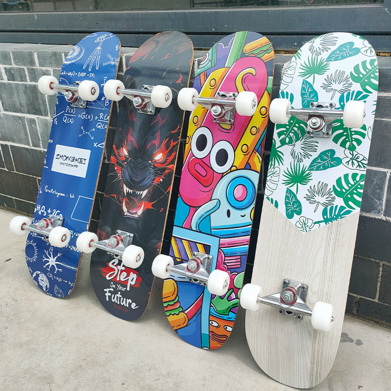 Complete Street Skateboard with Maple Deck Concave and Durable PU Wheels Bowlift