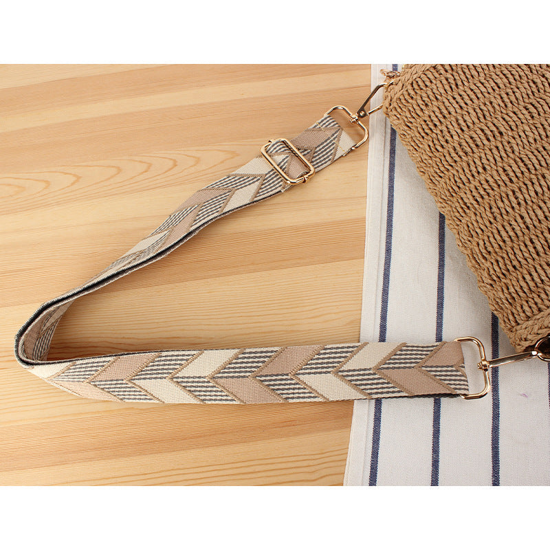 Handbag with Adjustable Width Shoulder Strap Bowlift
