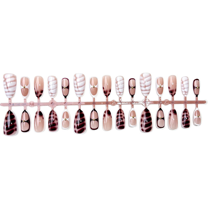 Nail Art Fingernails Bowlift