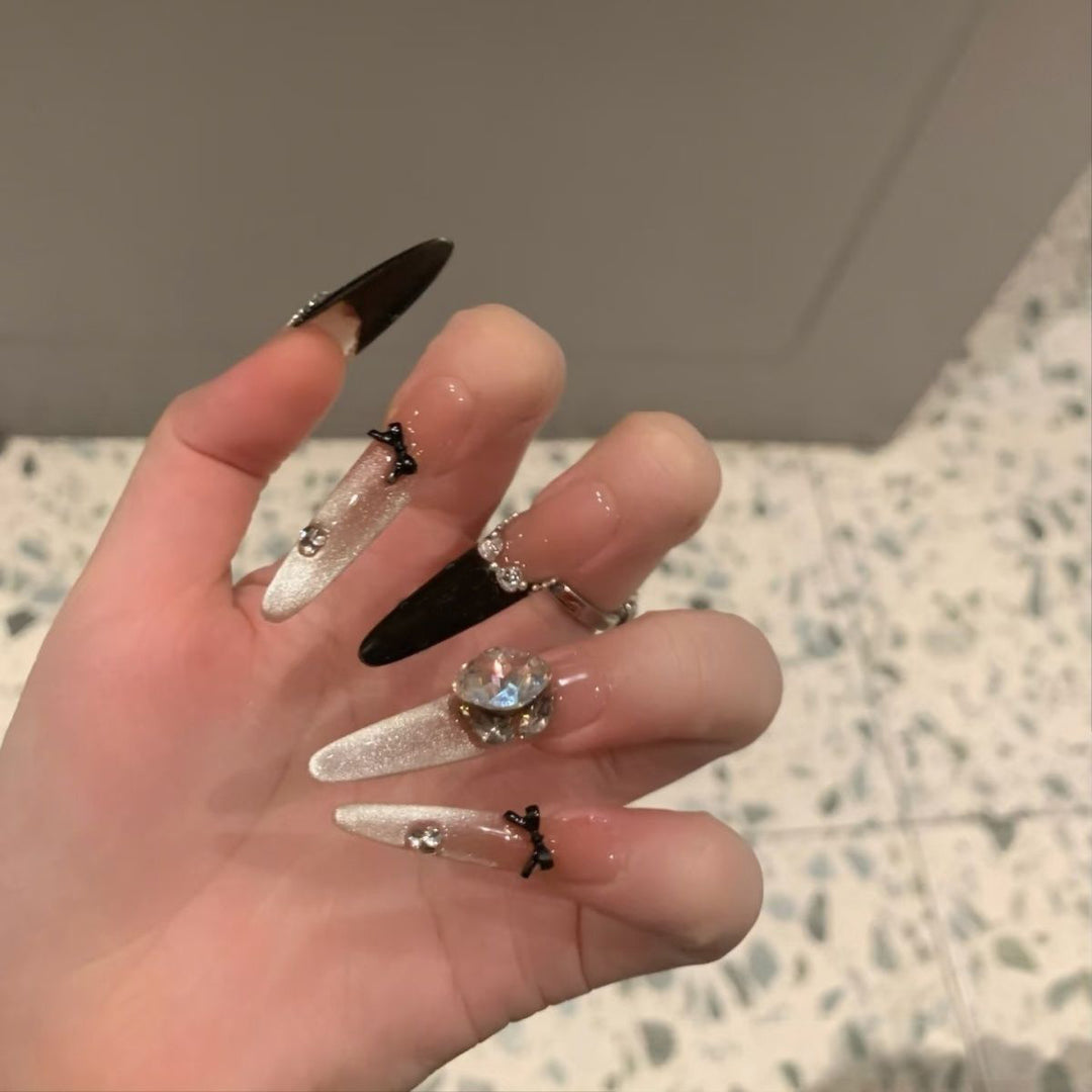 Stylish Stiletto Press-On Nail Extensions Bowlift