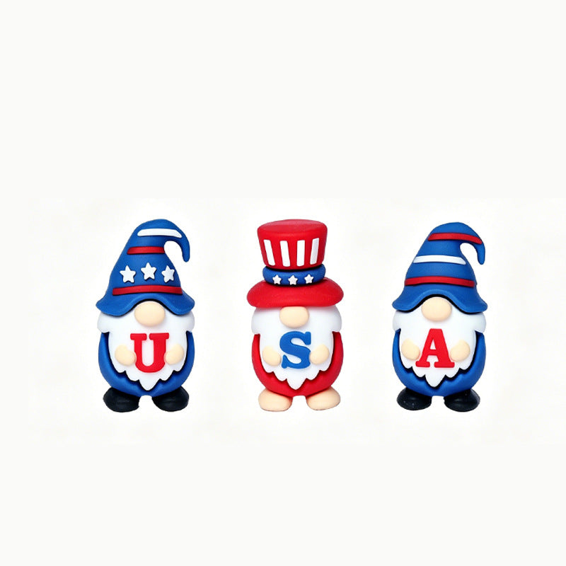 Unisex nan handcrafted decorative gnome set made of air-drying modeling clay with star and heart appliqué Bowlift
