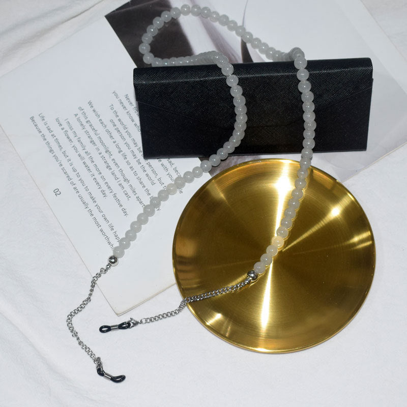 Chic Beaded Eyewear Chain Bowlift