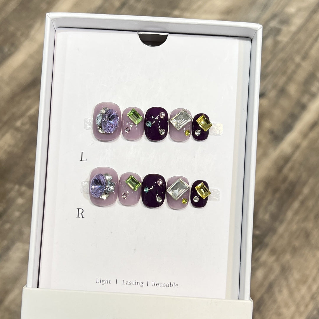 Reusable Gemstone Press-On Nail Art Bowlift