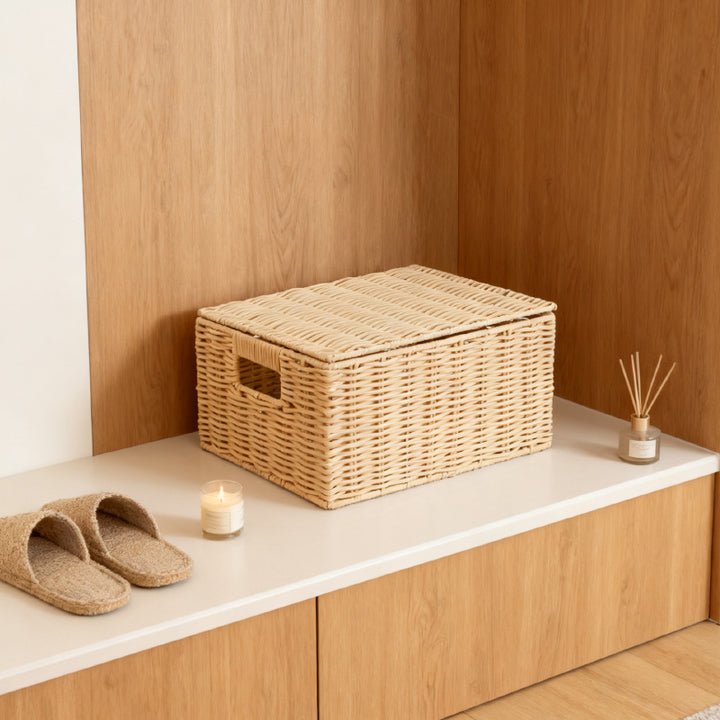 Women's storage basket made of woven material with integrated lids Bowlift