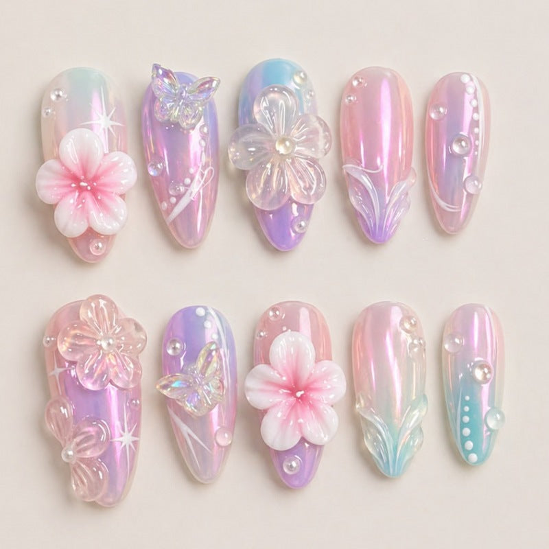 Creative nail art set with delicate flower and glitter details Bowlift