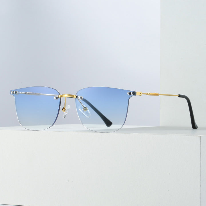 Ladies stylish geometric sunglasses with modern glass elements Bowlift