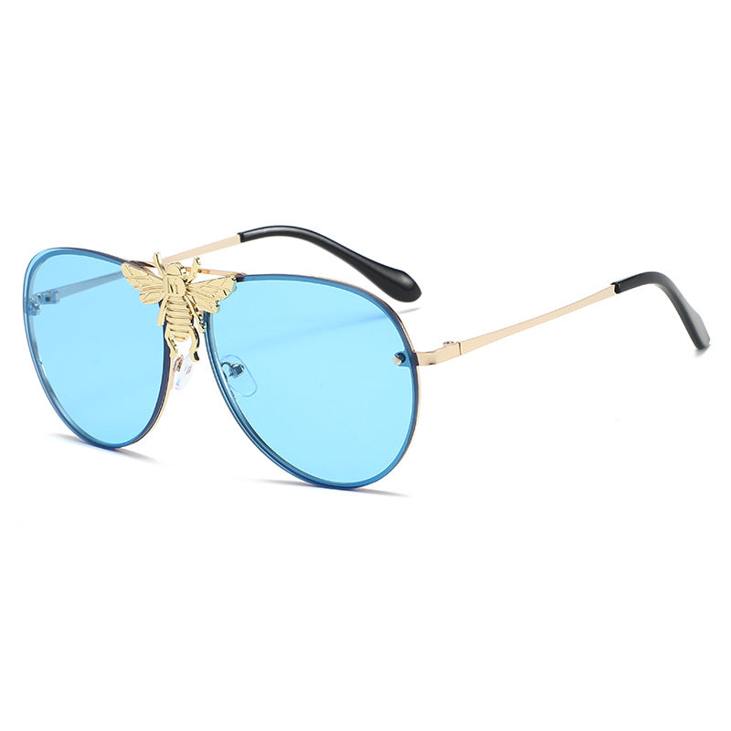 Bold Butterfly Motif Aviator Sunglasses