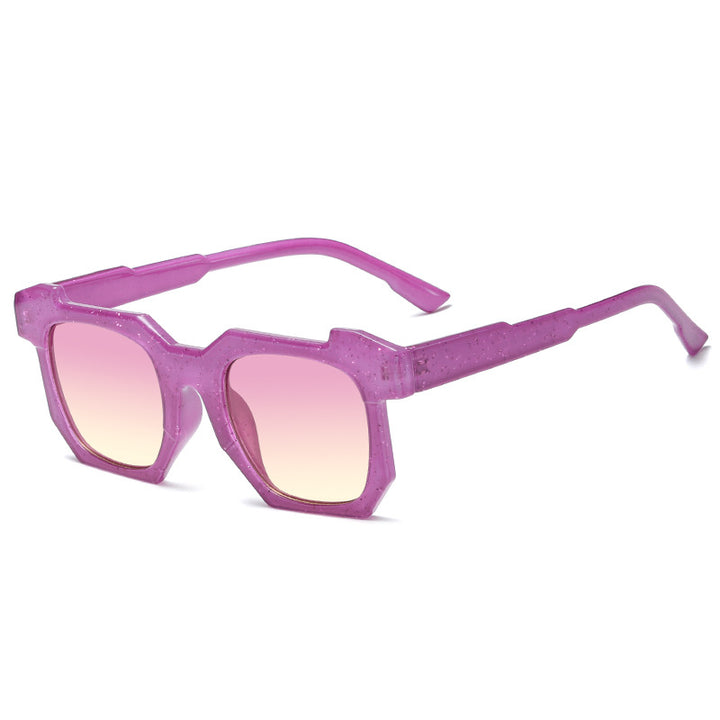 Ladies geometric sunglasses with striking, high-quality plastic frame Bowlift