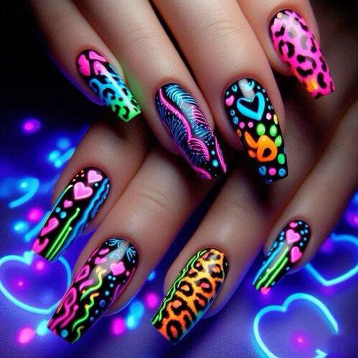 Trendy Neon Nail Art Bowlift