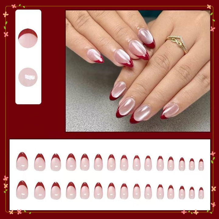 Elegant Artificial Nails with Stylish French Design Bowlift