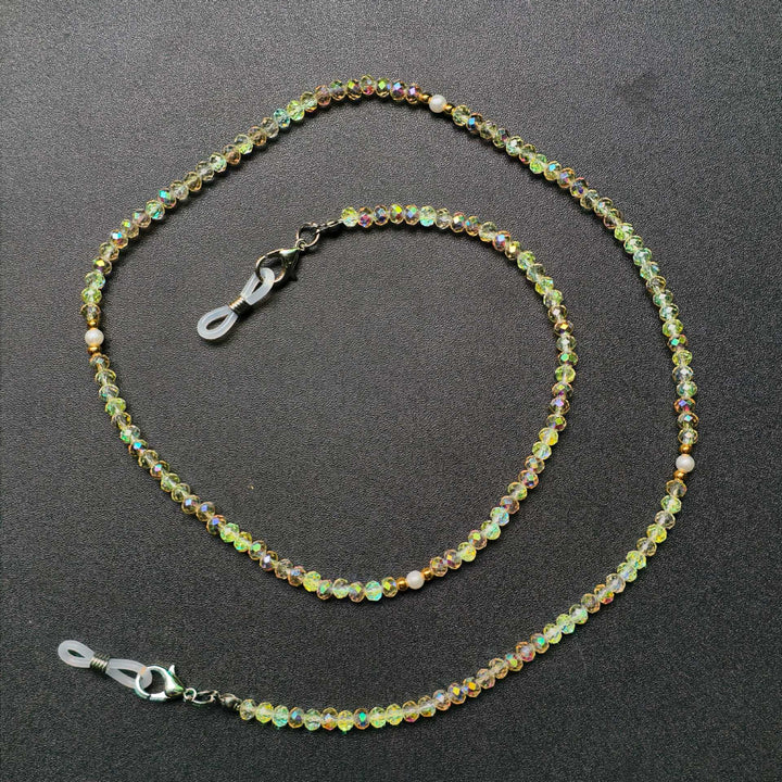 Elegant glasses holder chain with colorful beads Bowlift