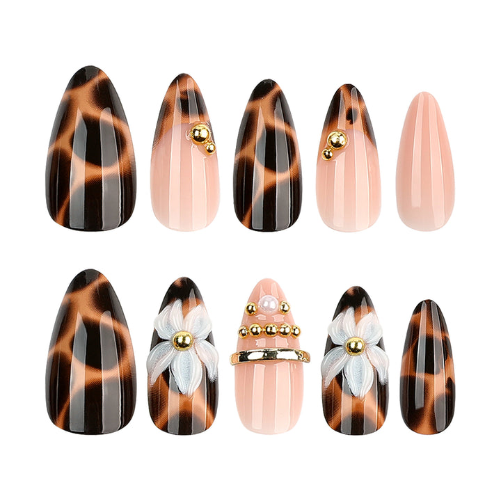 Artful stiletto nails with flower and leopard design Bowlift