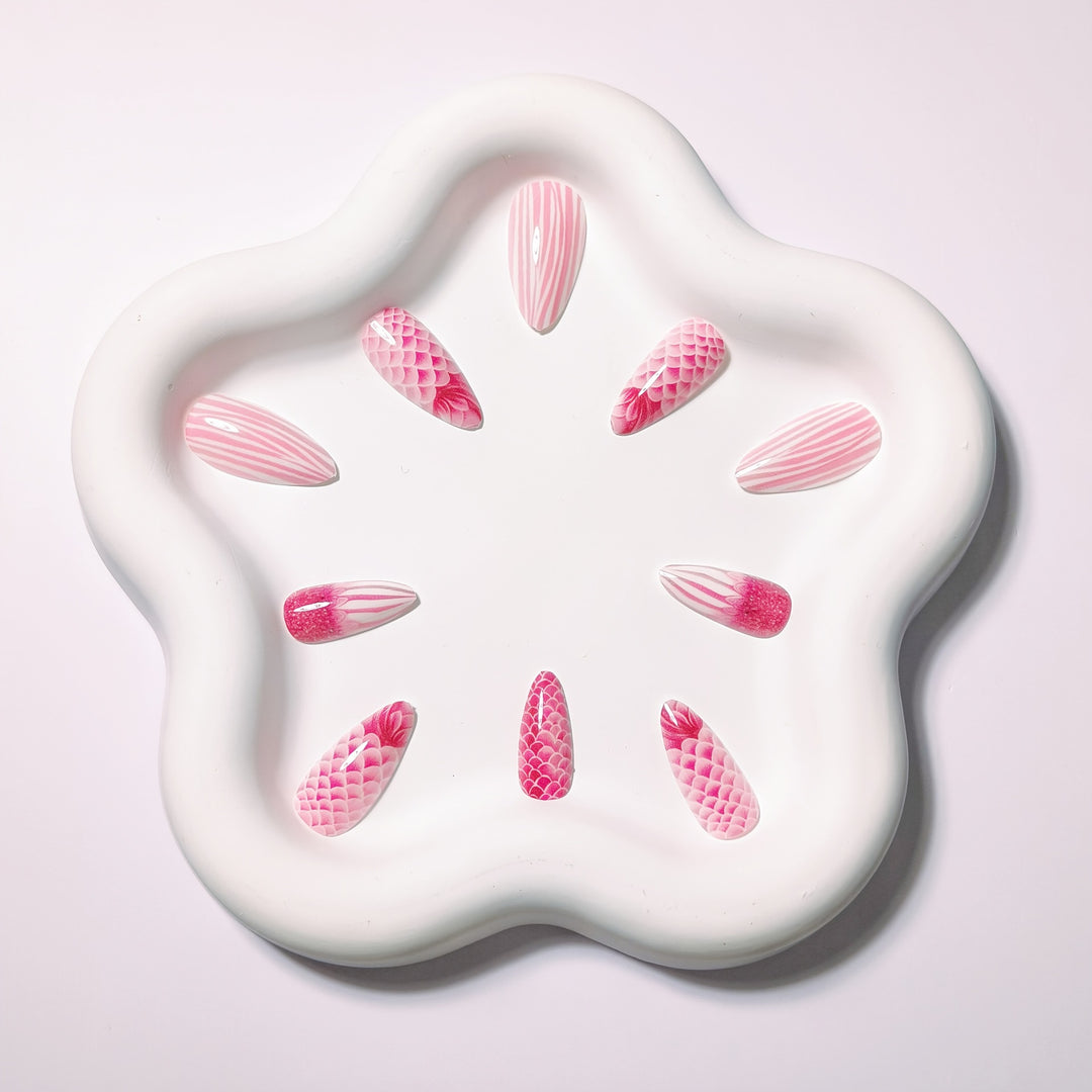 Elegant Nail Art Set Bowlift