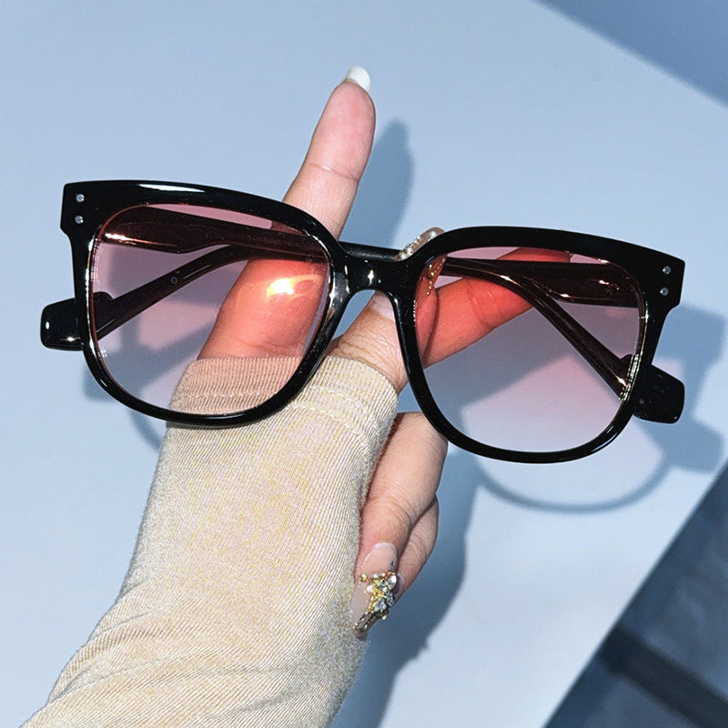 Bold Square Frame Sunglasses
