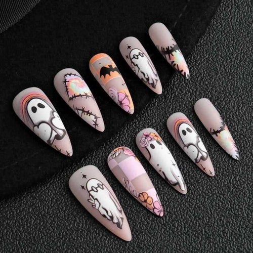 Artistic Halloween-Themed Nail Set Bowlift