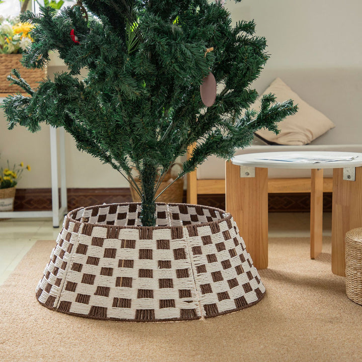 Decorative Christmas tree stand made of wicker Bowlift
