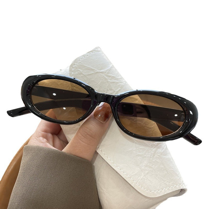 Women's modern cat-eye sunglasses with UV protection and elegant frame Bowlift
