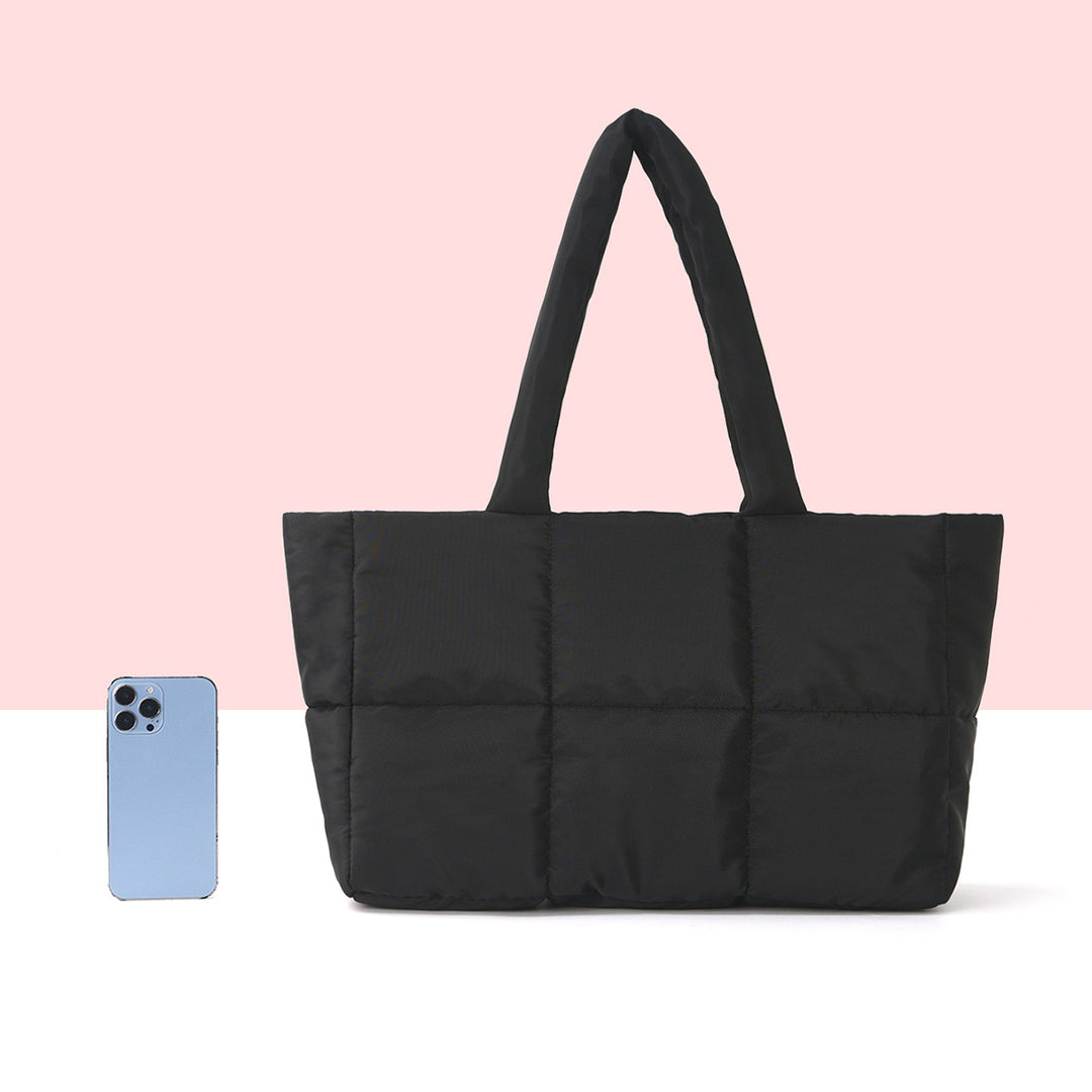 Padded everyday handbag with generous storage space Bowlift