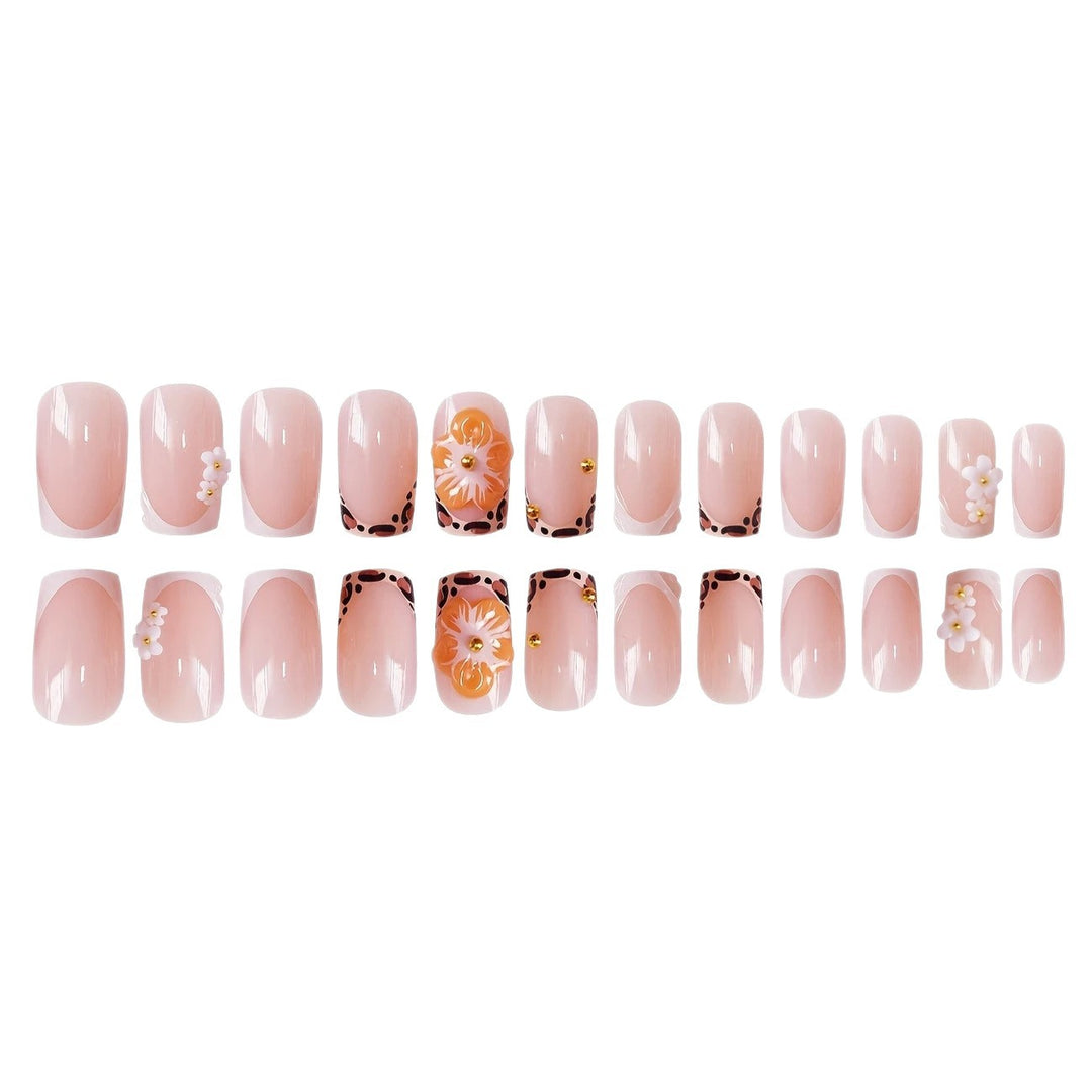 Decorative Floral Press-On Nail Art Bowlift