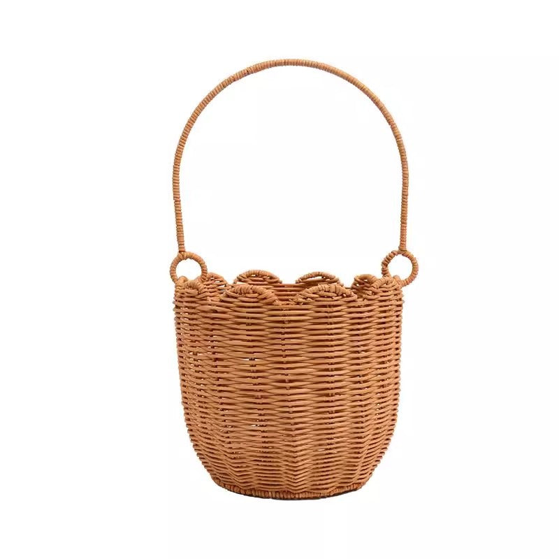 Handwoven basket with handle Bowlift