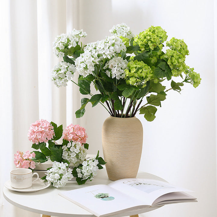 High-quality artificial flower bouquet Bowlift