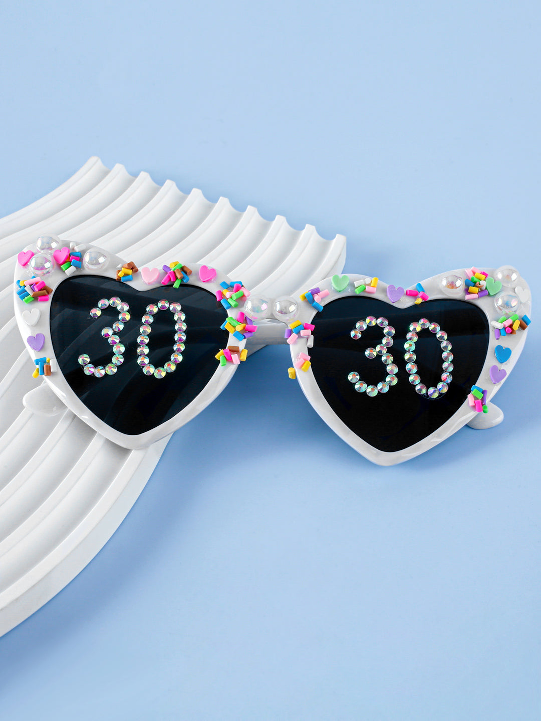 Decorative Celebration Heart-Shaped Sunglasses Bowlift