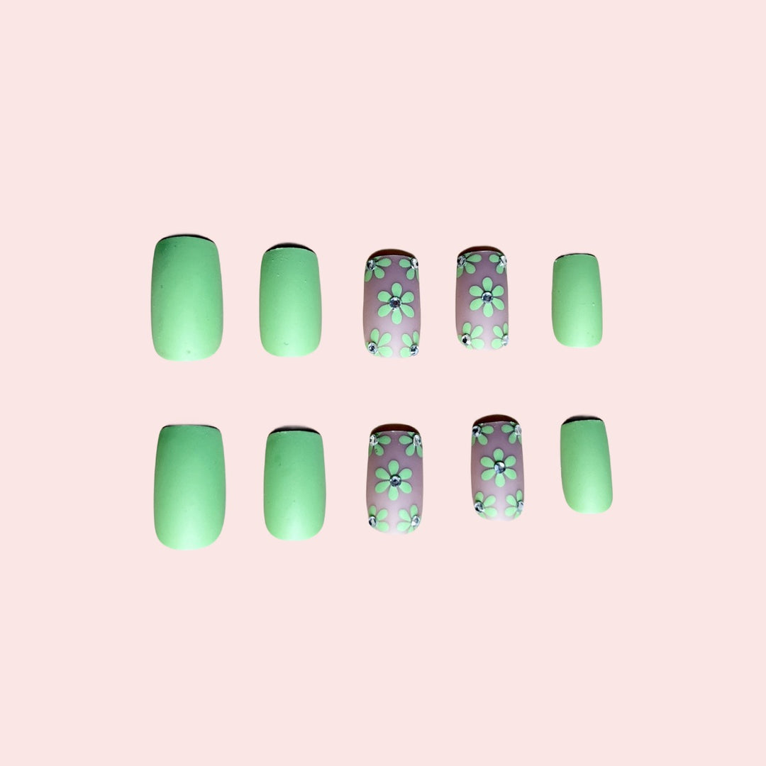 Floral Design Press-On Nails Bowlift