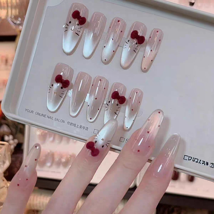 Artificial nails with elegant ombre look Bowlift