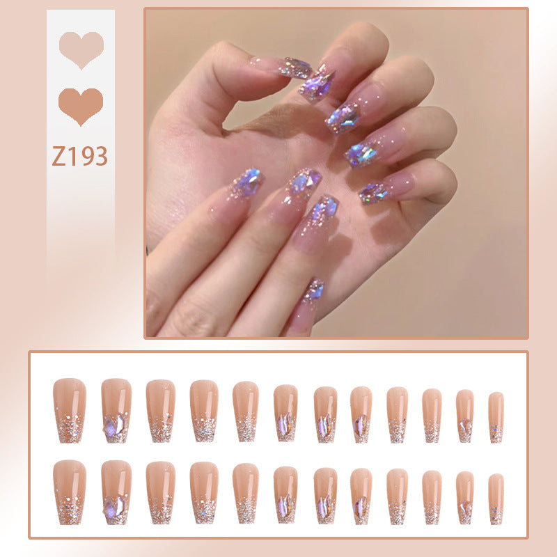 Artificial nail set with glamorous glitter accents and elegant elements Bowlift