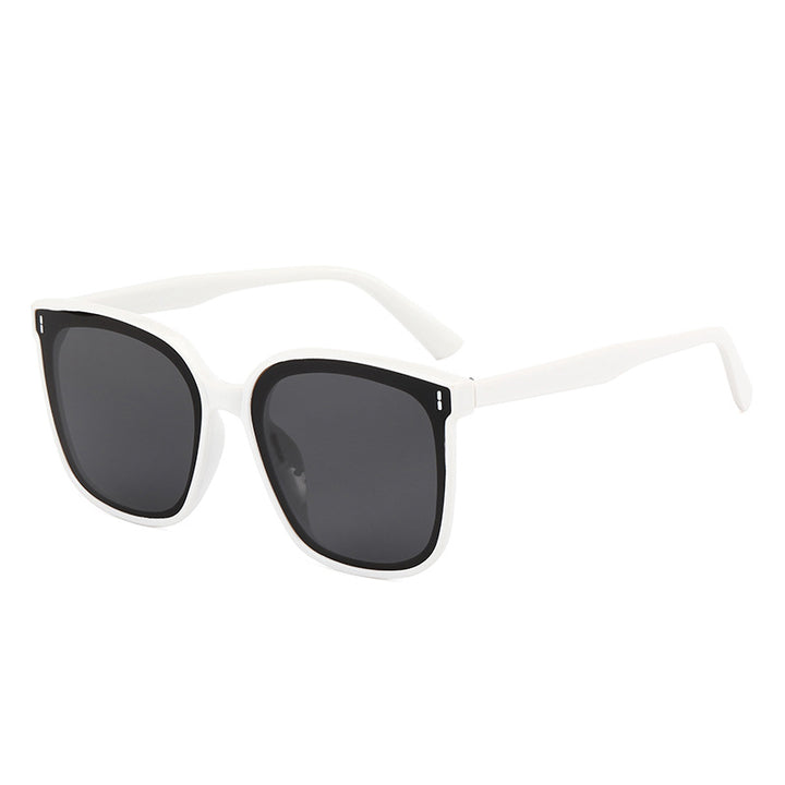 Women's Fashion Oversized Sunglasses with Full Frame Bowlift