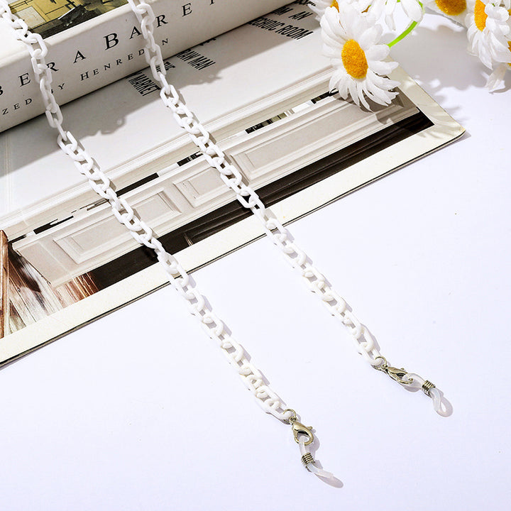 Fashionable necklace with clip clasp Bowlift