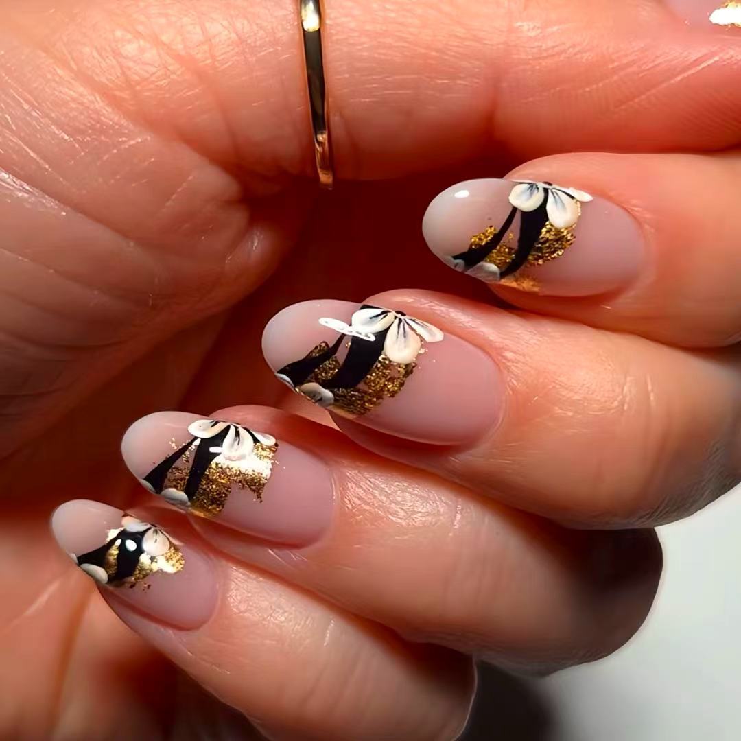 Elegant Floral Nail Art Extensions Bowlift 1787913882