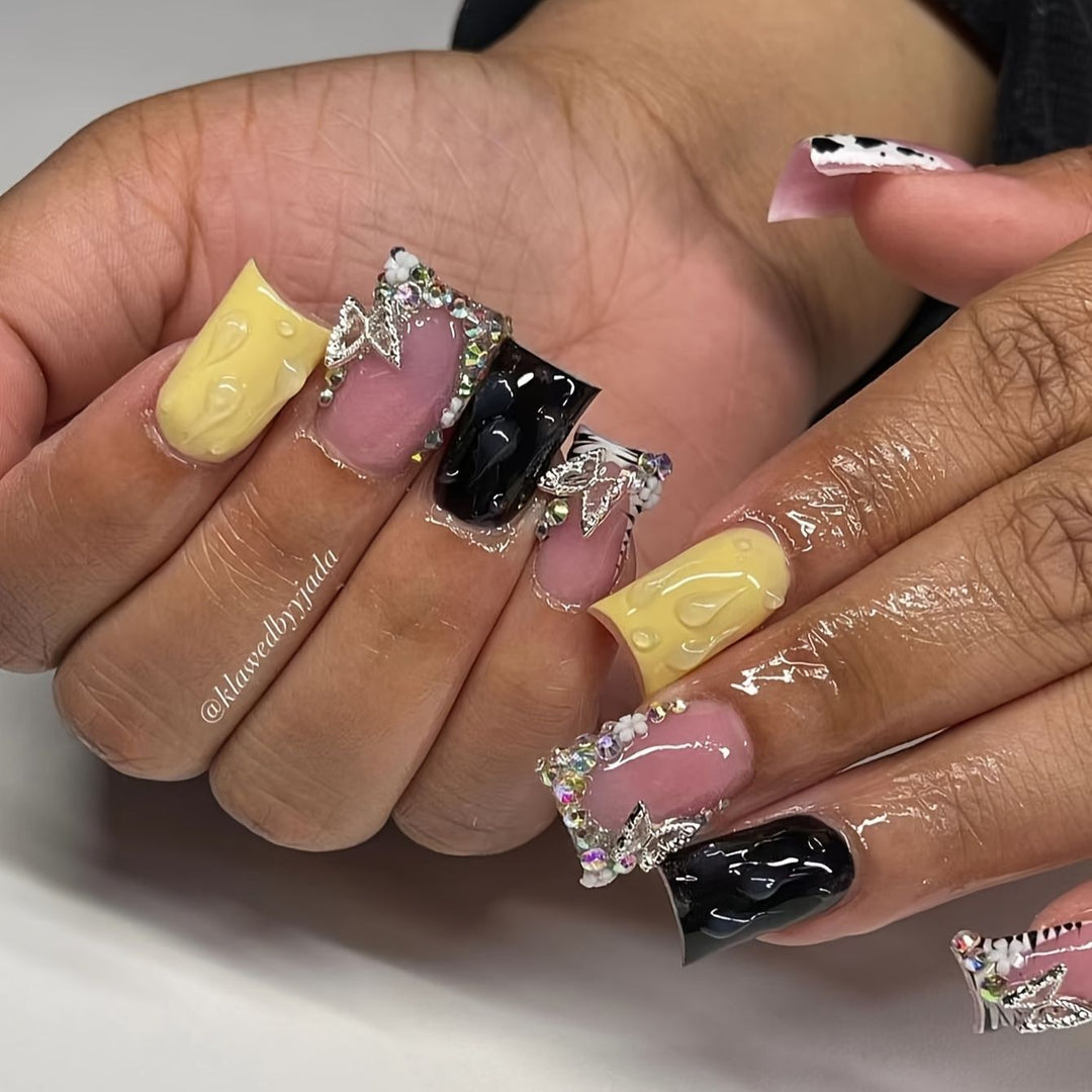 Premium Artistic Nail Wraps Bowlift