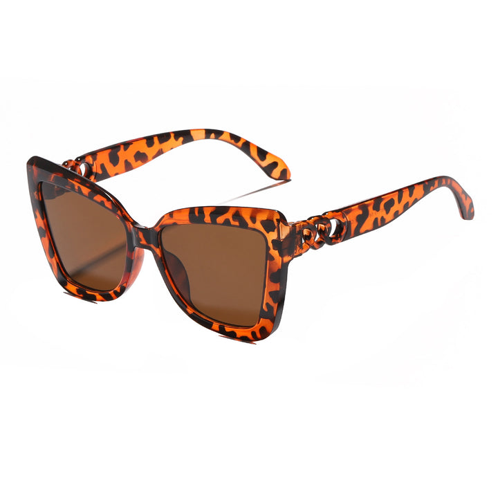 Women's fashionable sunglasses with striking design and sturdy frame Bowlift