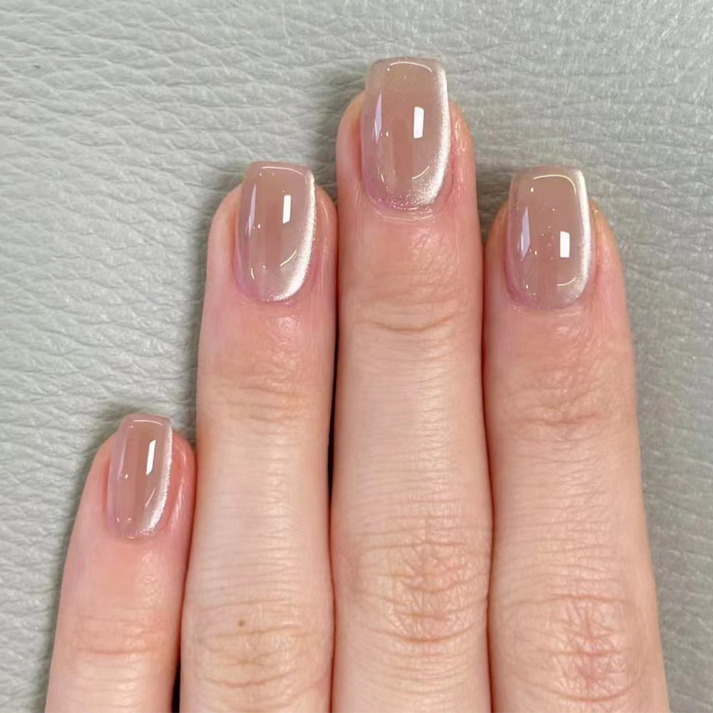 Artificial nail extensions with glossy finish Bowlift