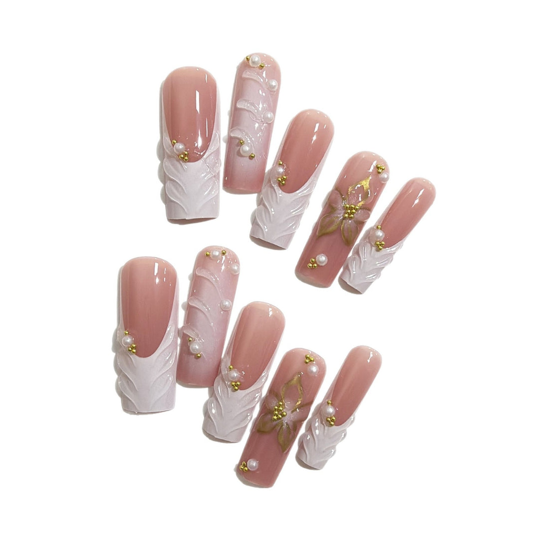 Luxury 3D Floral Nail Extensions Bowlift