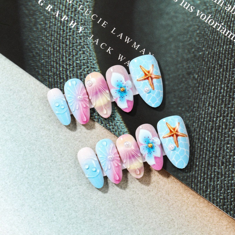 Artificial nails with maritime motifs Bowlift