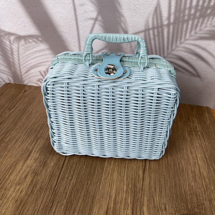 Women braided cosmetic and storage case Bowlift
