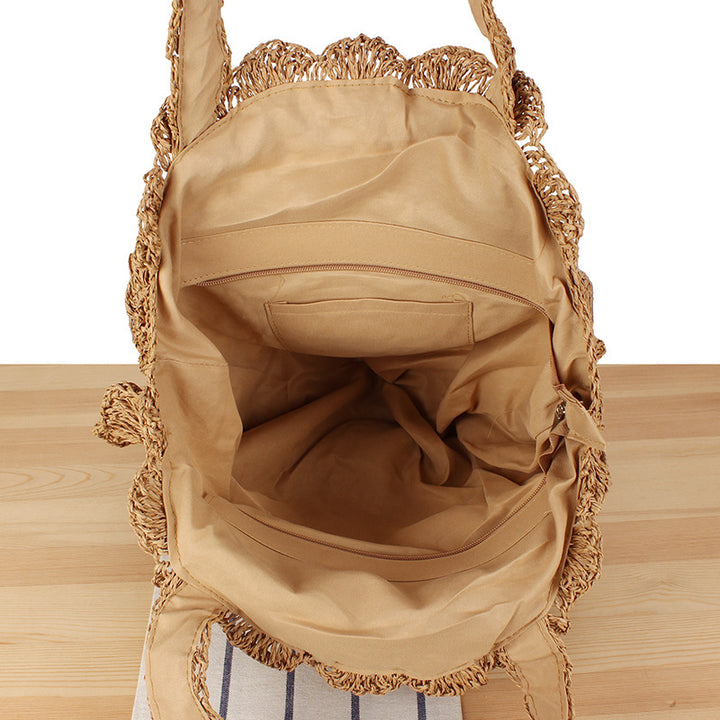 Handcrafted beach bag with artistic round design Bowlift