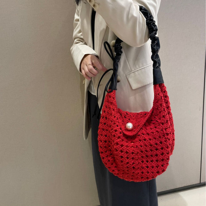 Hand-knotted all-rounder bag with elegant pearl decoration Bowlift