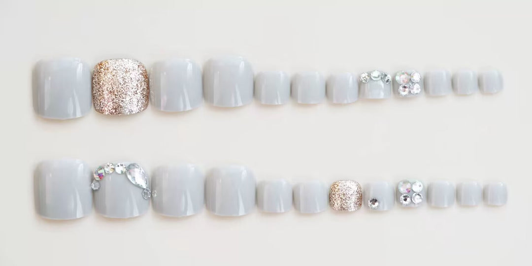 Premium Glittering Toe Nail Art Bowlift