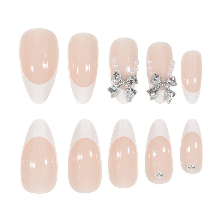 Glamorous artificial nail tips with elegant decorations Bowlift