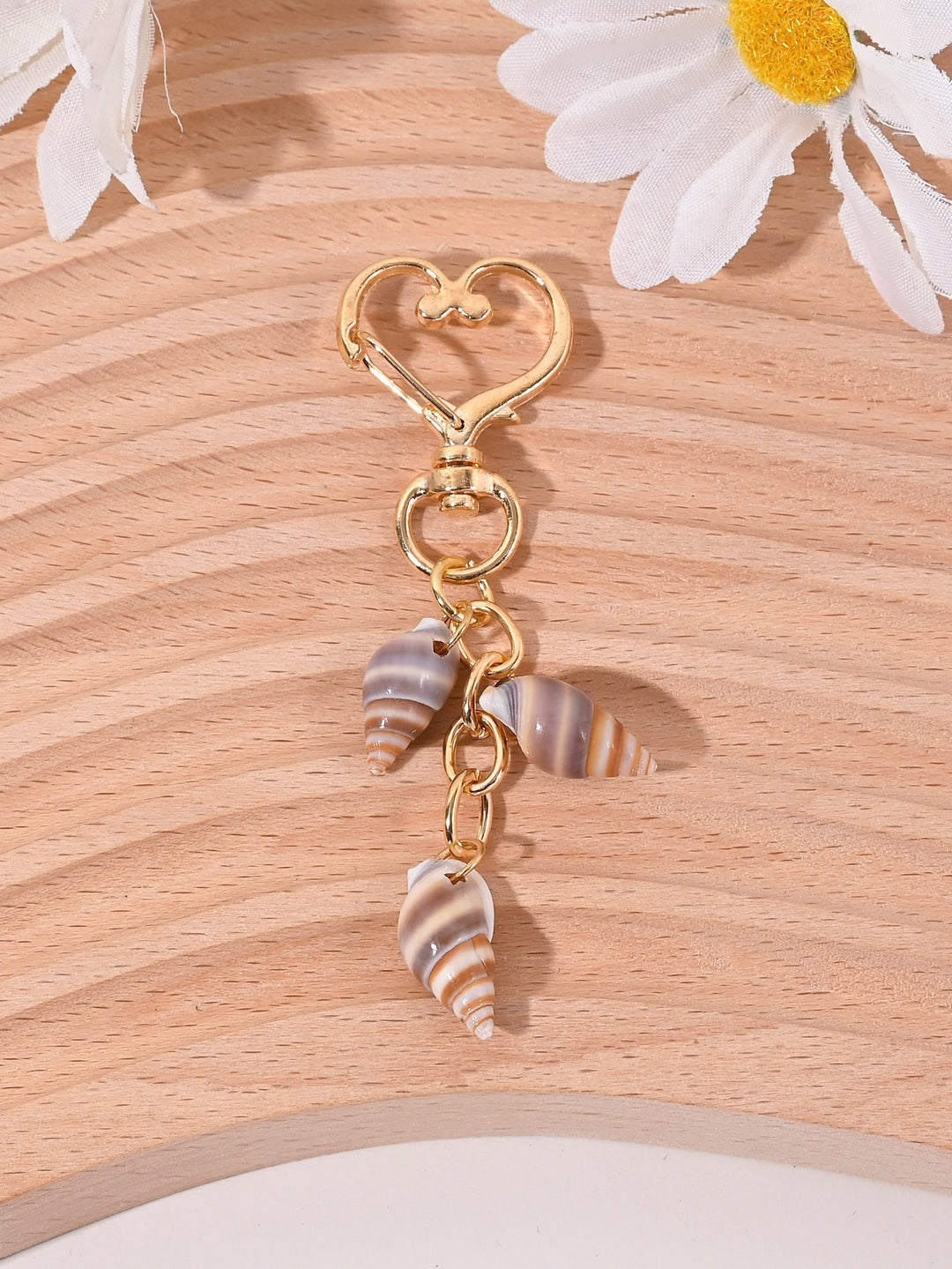 Keychain with Maritime Star Motif Bowlift