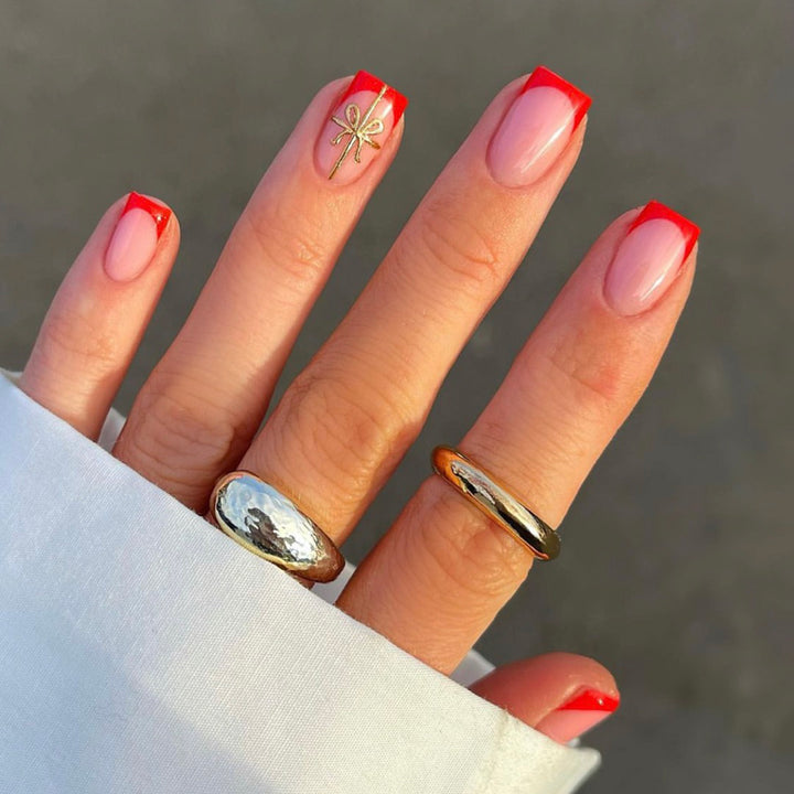 Elegant Stiletto Press-On Nail Set with Unique Design Bowlift
