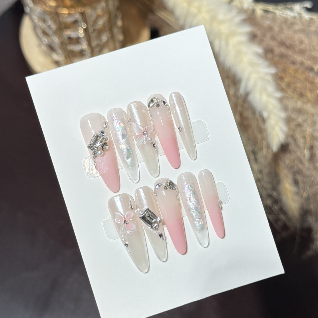 Elegant Stiletto Press-On Nail Art Set with Decorative Floral Accents Bowlift
